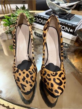Zara Woman Leopard Print Pointed Toe Women's Pumps - Tan/Black size 40